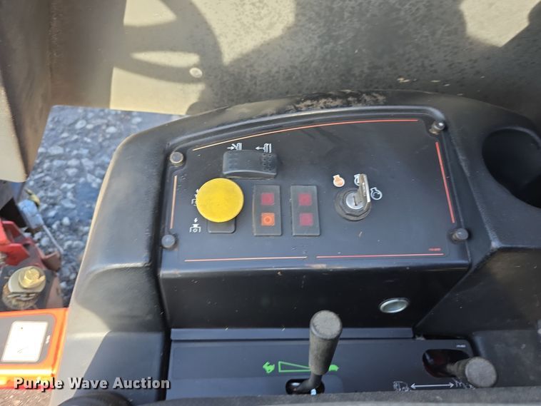 image for item EH8635 2016 Toro Groundsmaster 3280D lawn mower