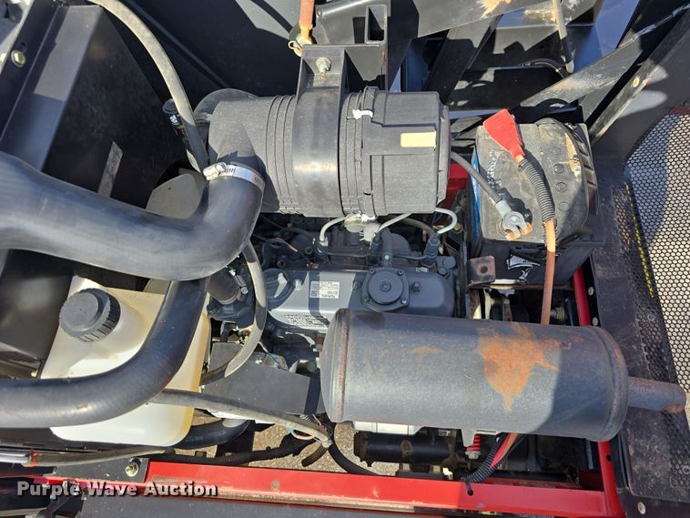 image for item EH8635 2016 Toro Groundsmaster 3280D lawn mower