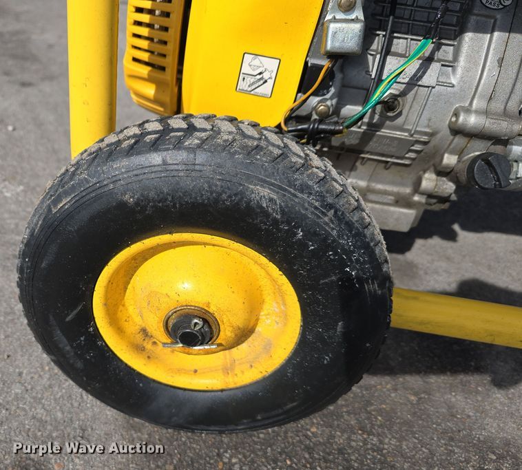 image for item EH8637 (2) McCulloch FG6000MK generators