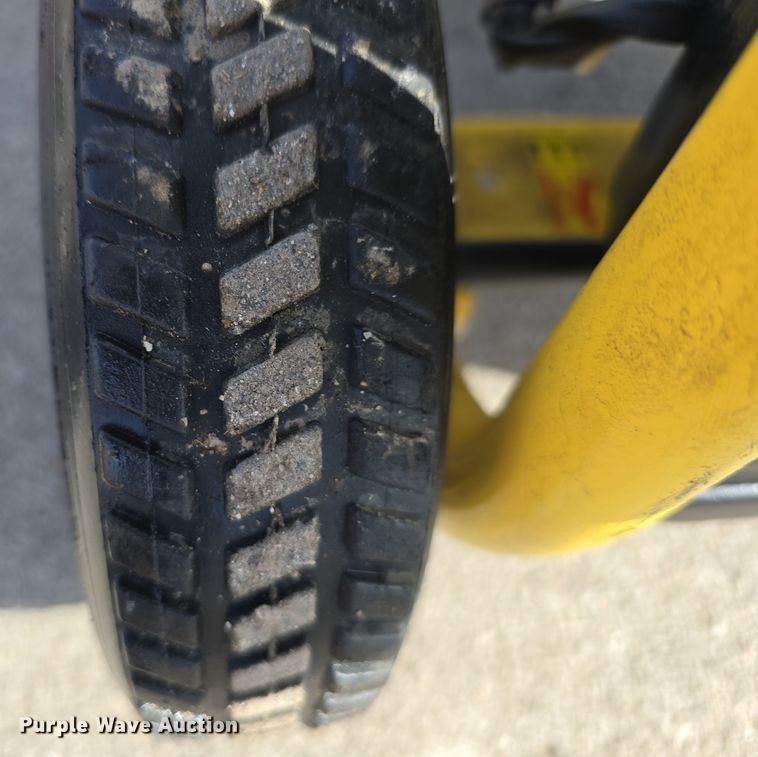 image for item EH8637 (2) McCulloch FG6000MK generators