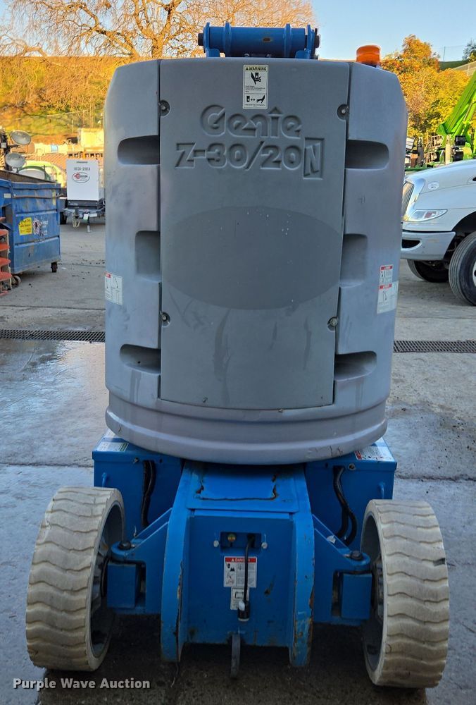 image for item EI4149 2014 Genie Z-30/20N RJ boom lift