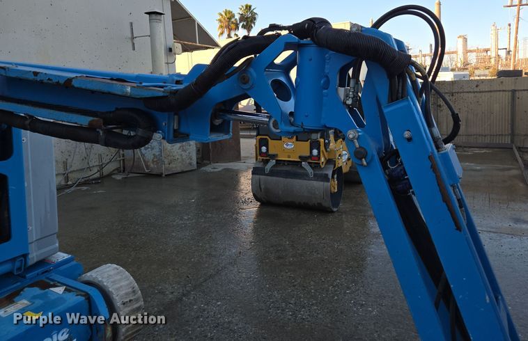image for item EI4149 2014 Genie Z-30/20N RJ boom lift