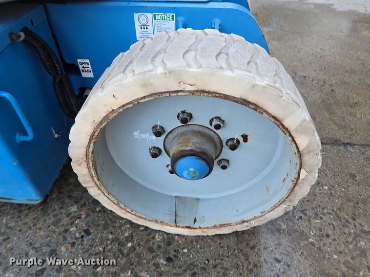 image for item EI4149 2014 Genie Z-30/20N RJ boom lift