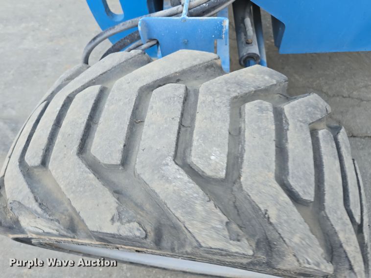 image for item EI4150 2012 Genie Z-60/34 boom lift