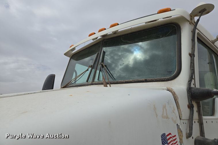 image for item EI4152 2008 Kenworth W900 ready mix truck