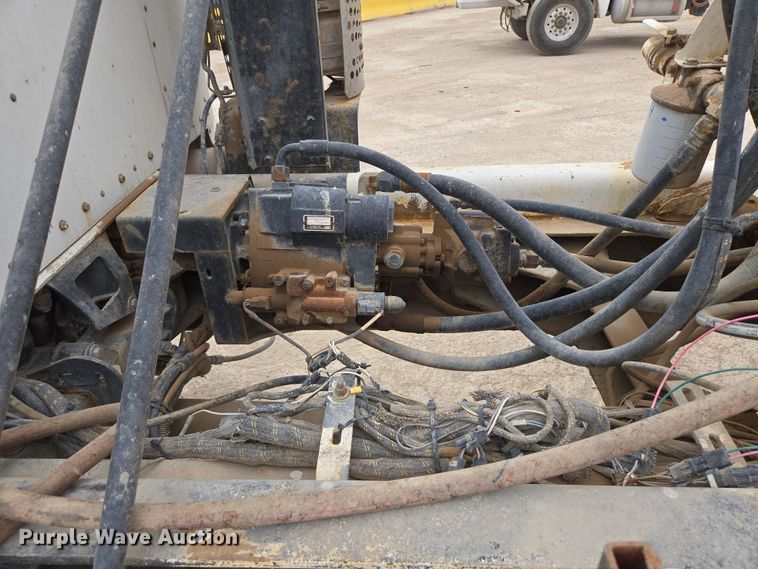 image for item EI4152 2008 Kenworth W900 ready mix truck