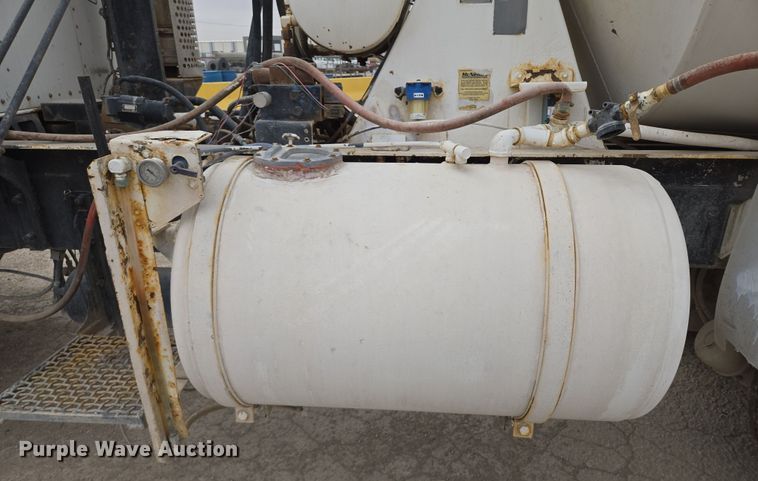 image for item EI4152 2008 Kenworth W900 ready mix truck