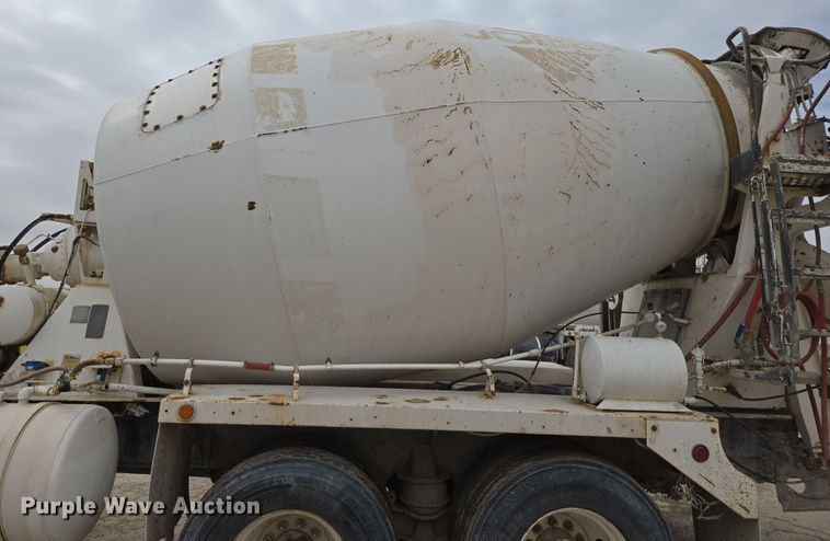 image for item EI4152 2008 Kenworth W900 ready mix truck