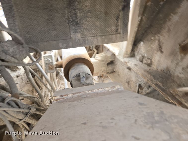 image for item EI4152 2008 Kenworth W900 ready mix truck