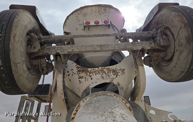 image for item EI4152 2008 Kenworth W900 ready mix truck