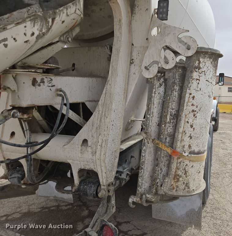 image for item EI4152 2008 Kenworth W900 ready mix truck