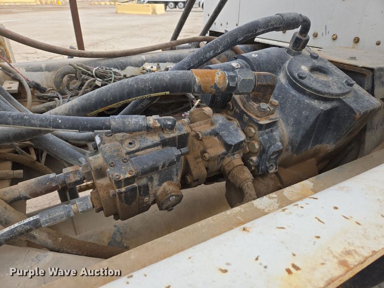 image for item EI4152 2008 Kenworth W900 ready mix truck