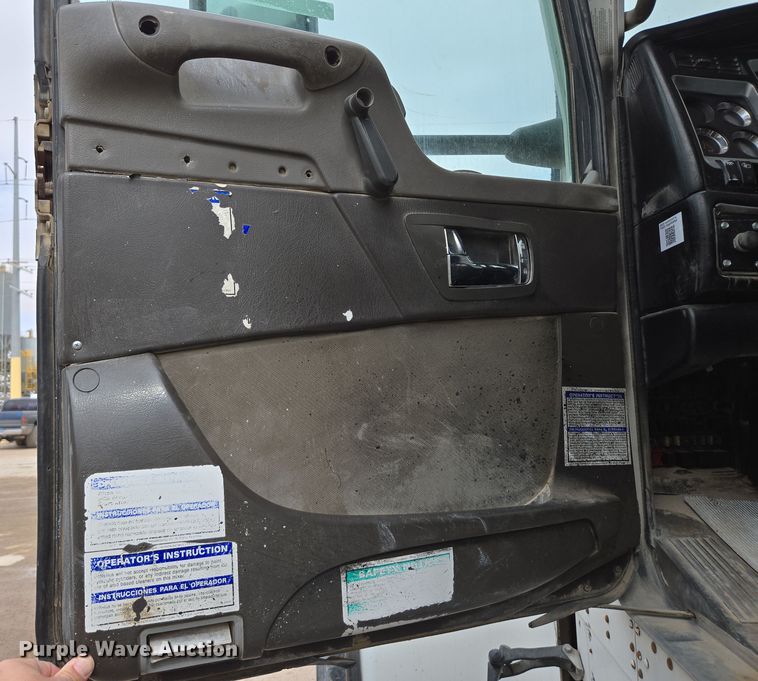 image for item EI4152 2008 Kenworth W900 ready mix truck