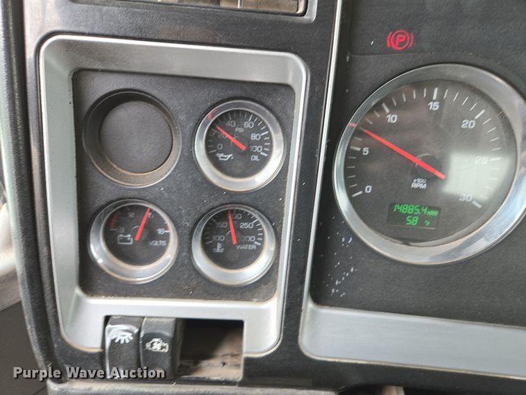 image for item EI4152 2008 Kenworth W900 ready mix truck