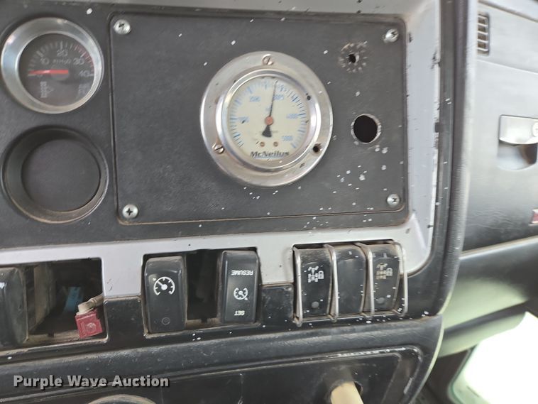 image for item EI4152 2008 Kenworth W900 ready mix truck