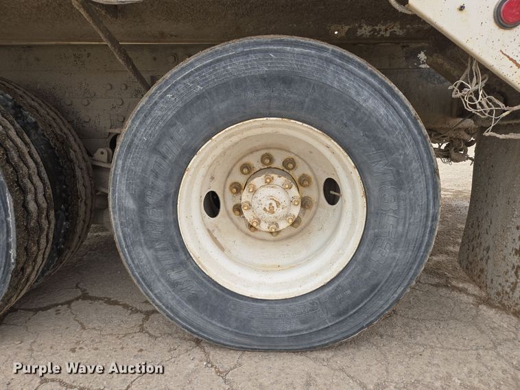 image for item EI4152 2008 Kenworth W900 ready mix truck