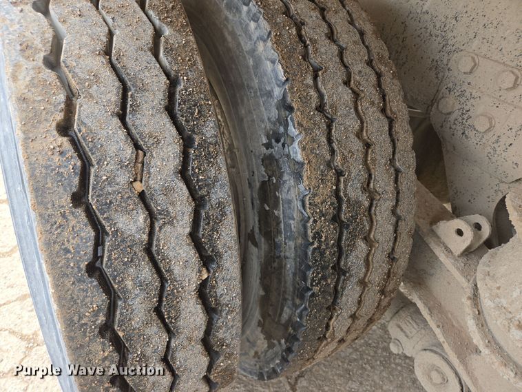 image for item EI4152 2008 Kenworth W900 ready mix truck