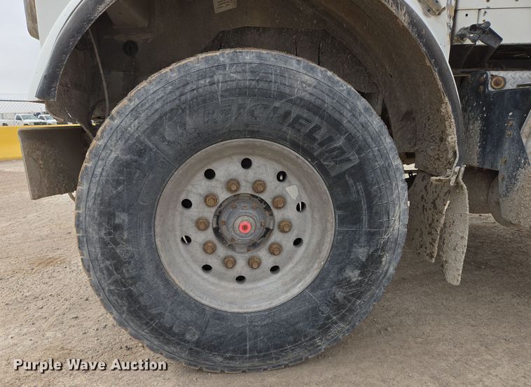 image for item EI4152 2008 Kenworth W900 ready mix truck