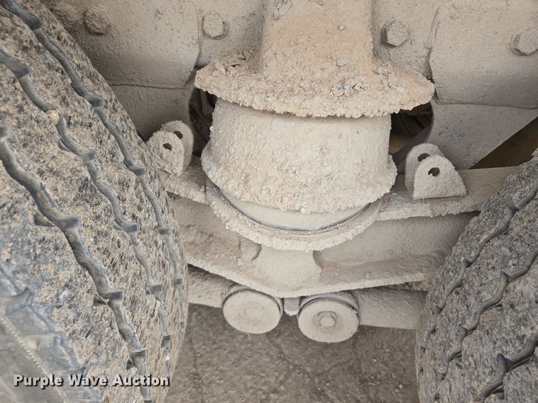 image for item EI4152 2008 Kenworth W900 ready mix truck