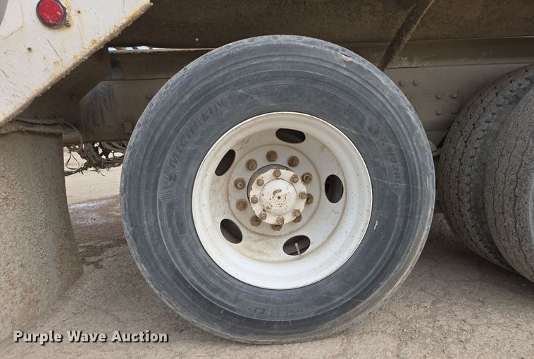 image for item EI4152 2008 Kenworth W900 ready mix truck