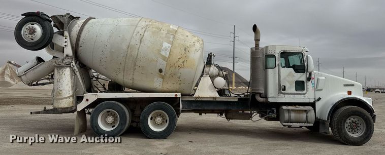 image for item EI4153 2008 Kenworth W900 ready mix truck