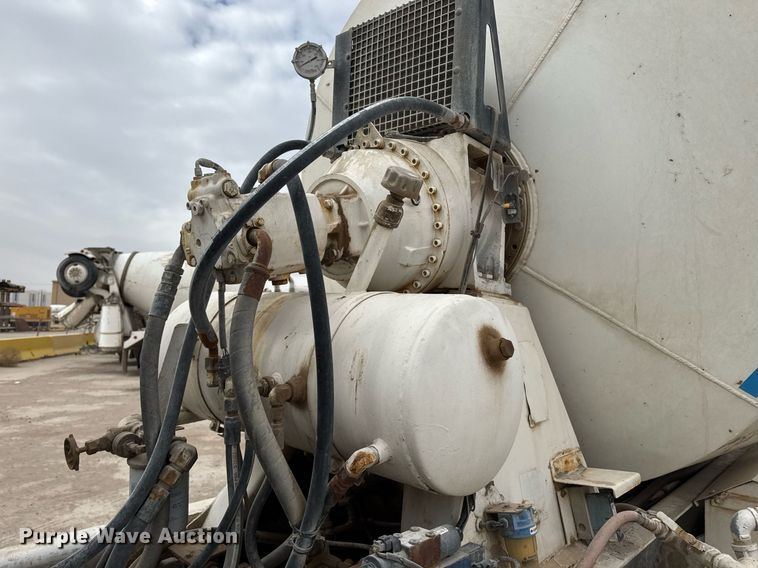 image for item EI4153 2008 Kenworth W900 ready mix truck