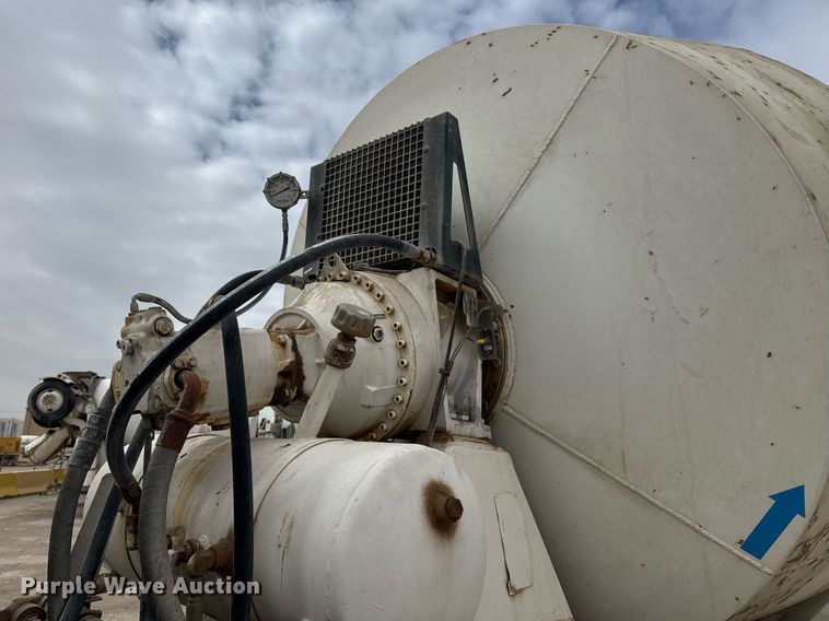 image for item EI4153 2008 Kenworth W900 ready mix truck