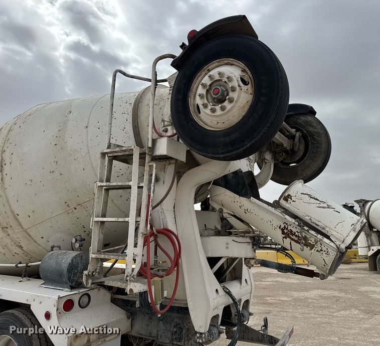 image for item EI4153 2008 Kenworth W900 ready mix truck