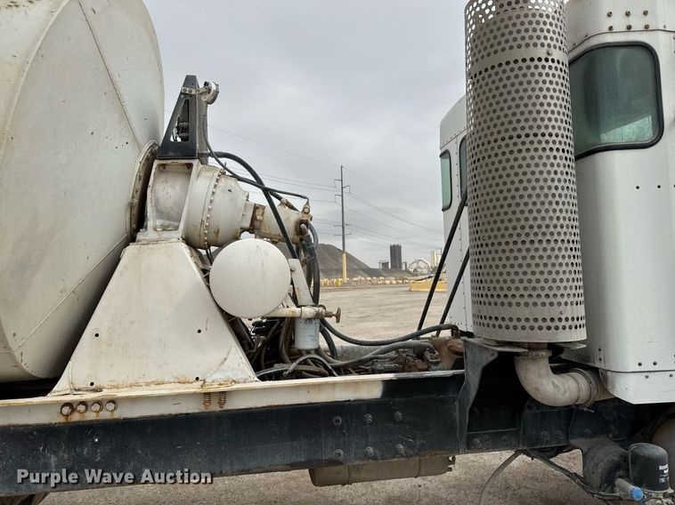 image for item EI4153 2008 Kenworth W900 ready mix truck