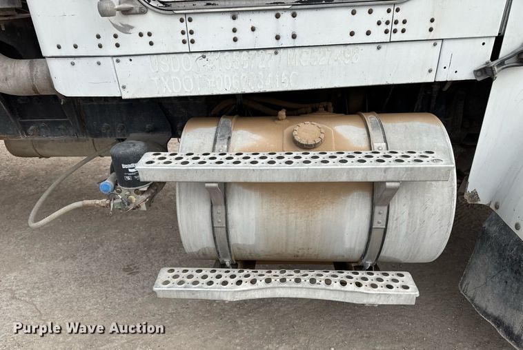 image for item EI4153 2008 Kenworth W900 ready mix truck