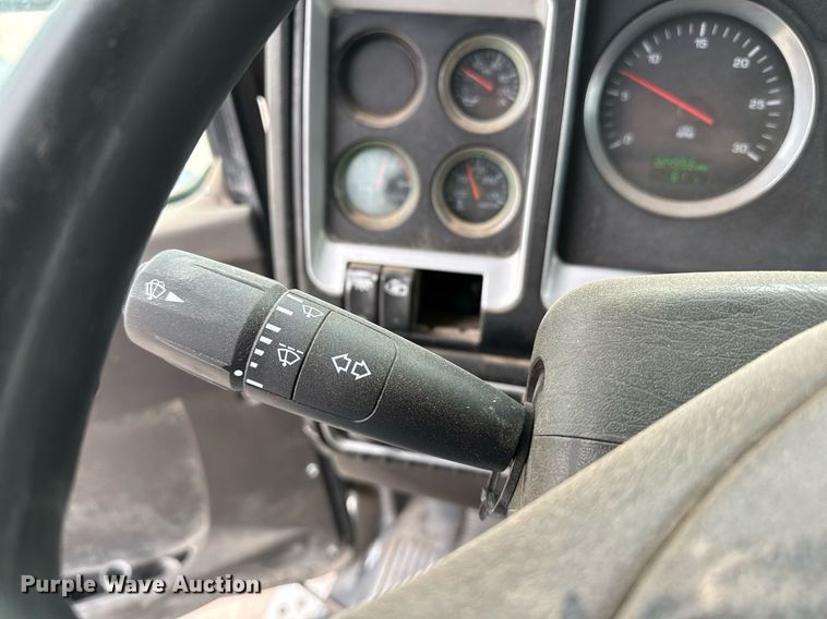 image for item EI4153 2008 Kenworth W900 ready mix truck