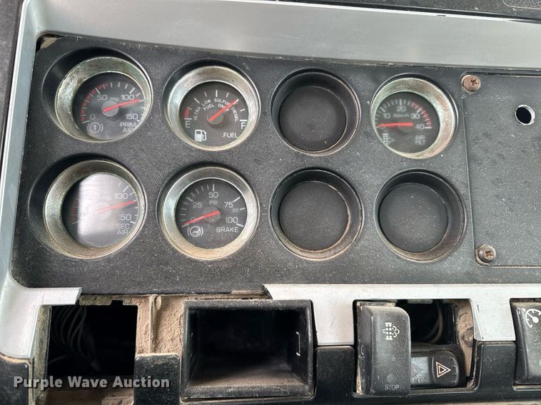 image for item EI4153 2008 Kenworth W900 ready mix truck