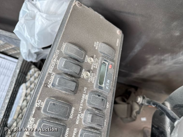 image for item EI4153 2008 Kenworth W900 ready mix truck