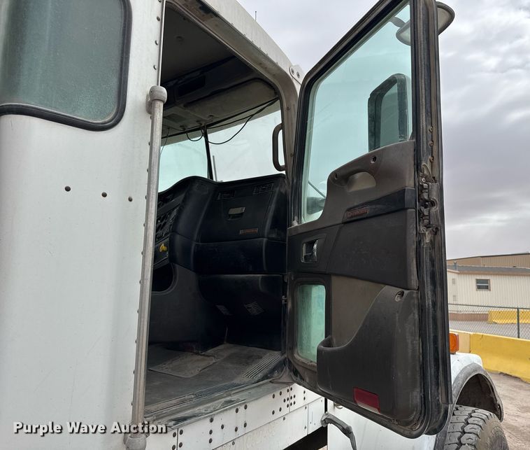 image for item EI4153 2008 Kenworth W900 ready mix truck