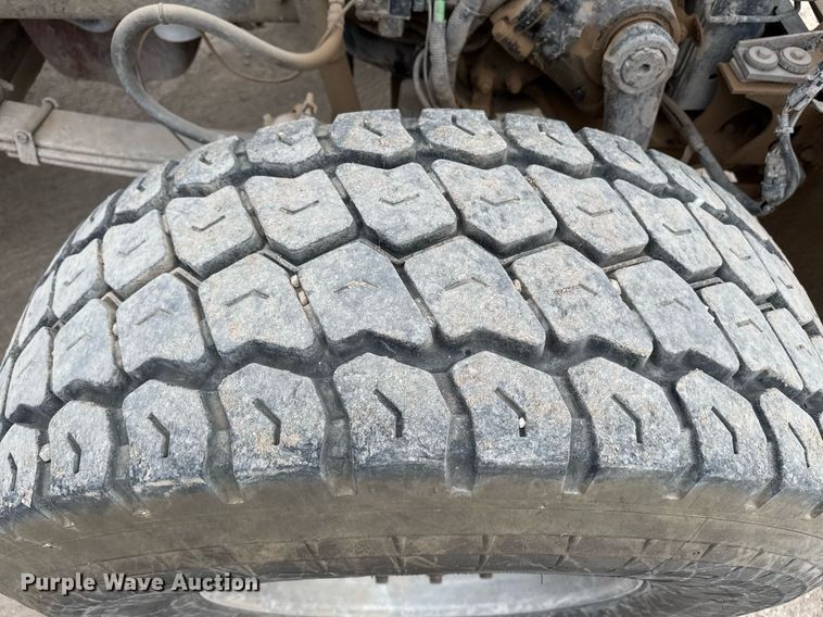 image for item EI4153 2008 Kenworth W900 ready mix truck