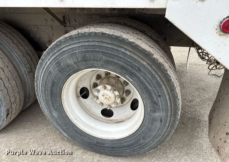 image for item EI4153 2008 Kenworth W900 ready mix truck