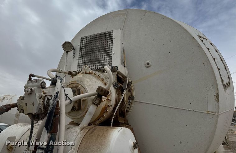 image for item EI4154 2008 Kenworth W900 ready mix truck