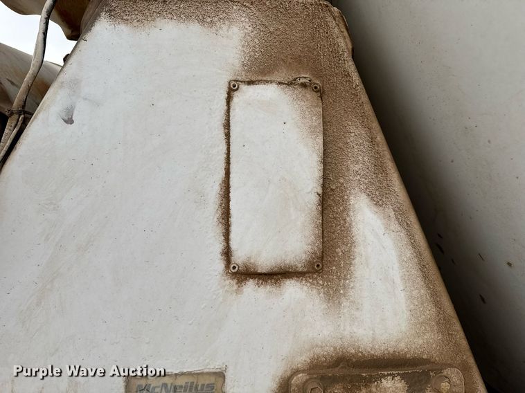 image for item EI4154 2008 Kenworth W900 ready mix truck