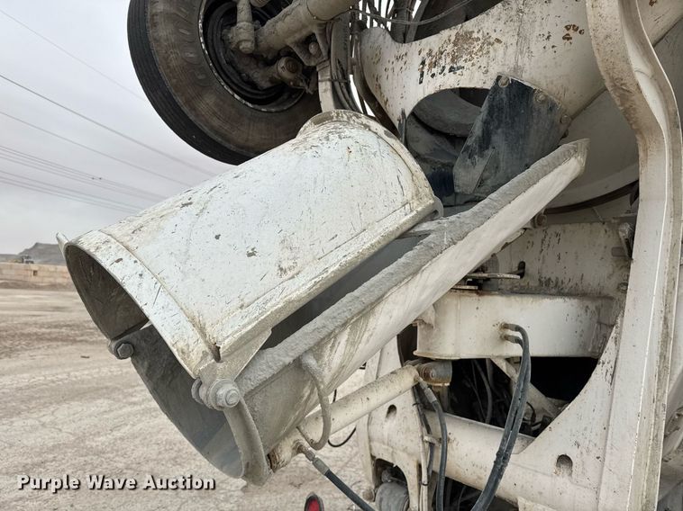 image for item EI4154 2008 Kenworth W900 ready mix truck