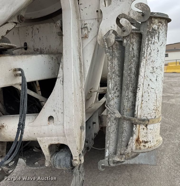 image for item EI4154 2008 Kenworth W900 ready mix truck