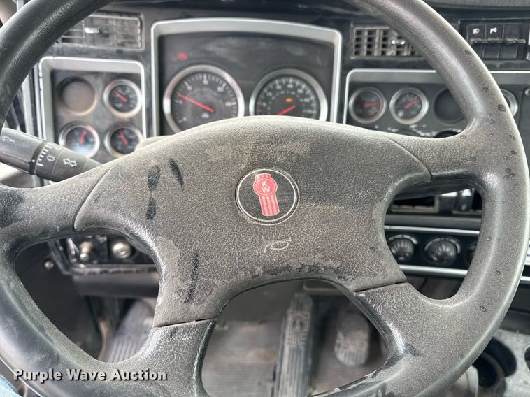 image for item EI4154 2008 Kenworth W900 ready mix truck