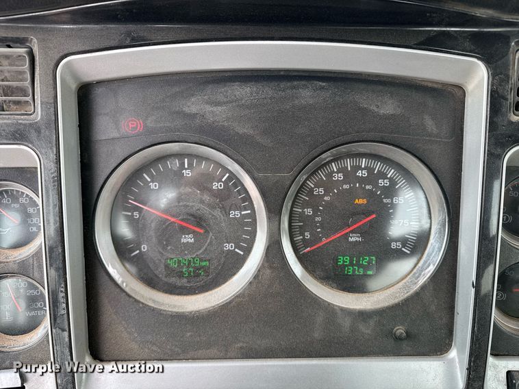 image for item EI4154 2008 Kenworth W900 ready mix truck