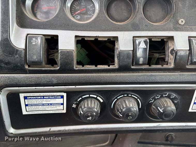 image for item EI4154 2008 Kenworth W900 ready mix truck