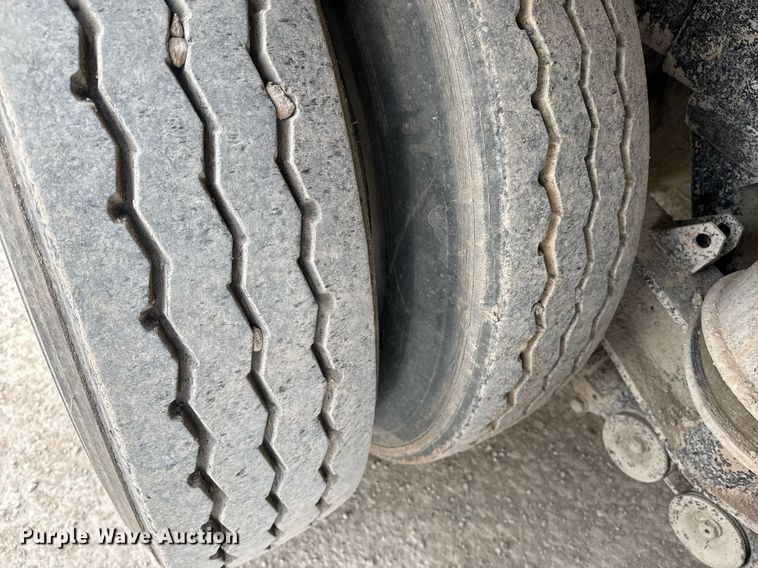 image for item EI4154 2008 Kenworth W900 ready mix truck