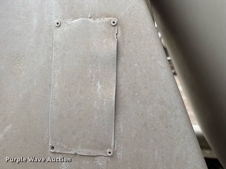 image for item EI4155 2011 Peterbilt 365 ready mix truck