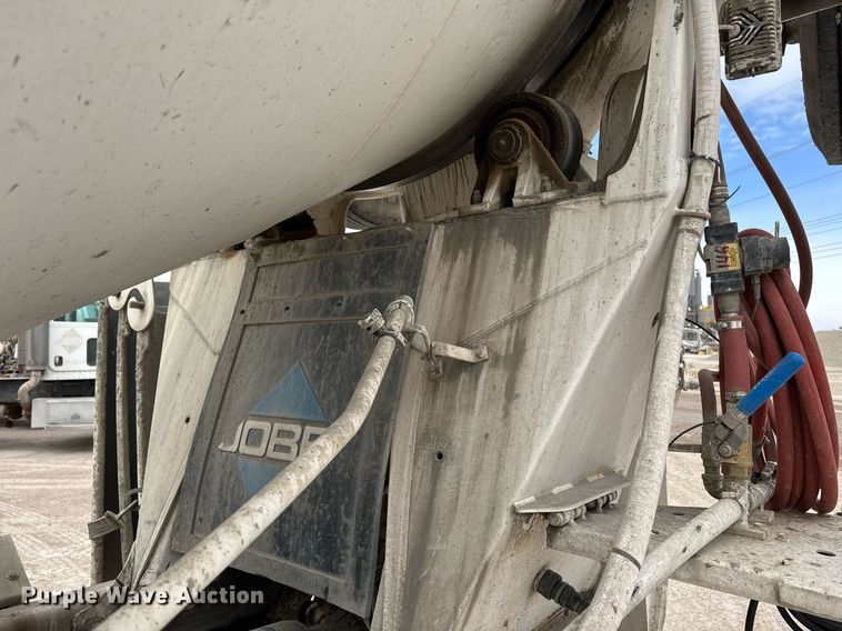 image for item EI4155 2011 Peterbilt 365 ready mix truck