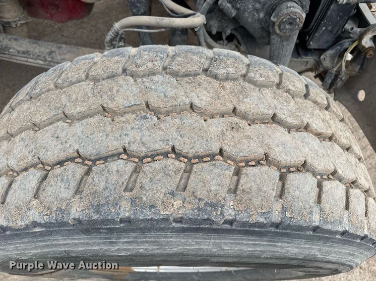 image for item EI4155 2011 Peterbilt 365 ready mix truck