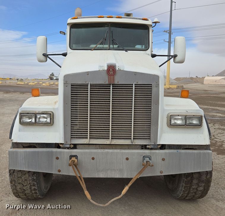 image for item EI4156 2008 Kenworth W900 ready mix truck