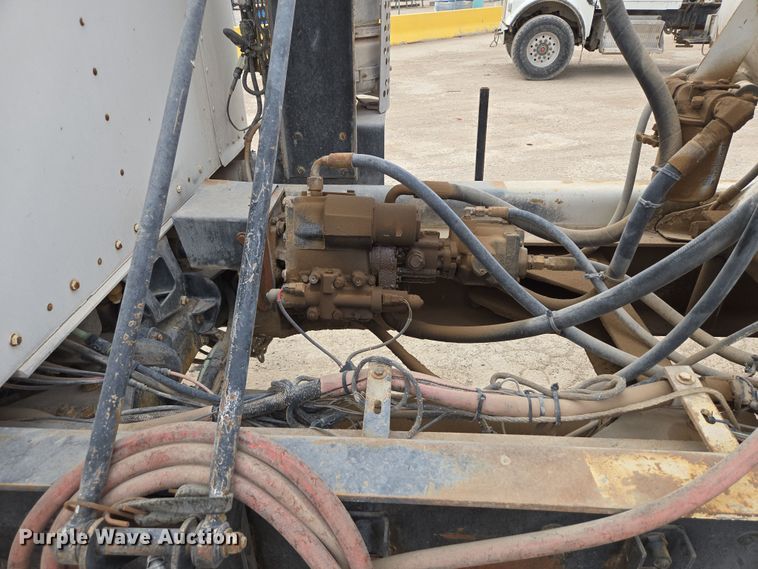 image for item EI4156 2008 Kenworth W900 ready mix truck