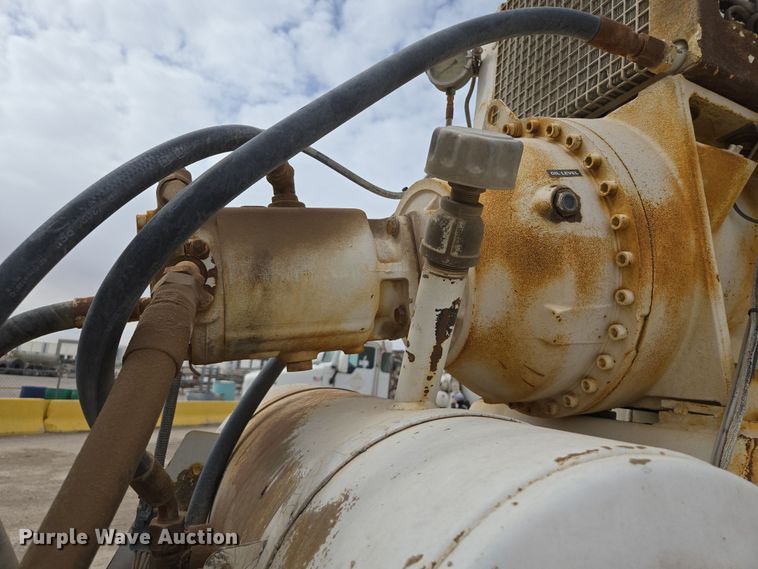 image for item EI4156 2008 Kenworth W900 ready mix truck